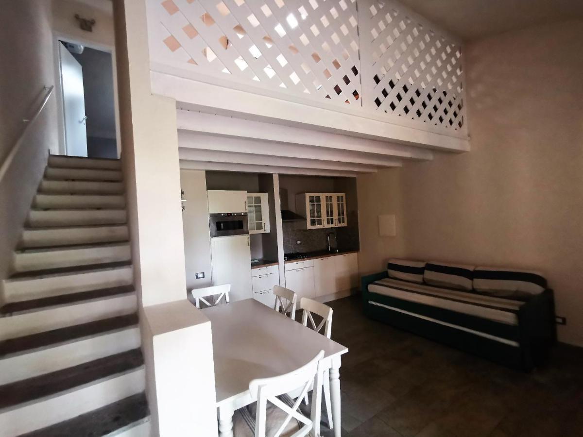 Deliziosa Villetta Sul Mare Appena Ristrutturata Pula Exterior foto